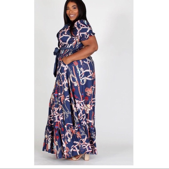 STUNNING MAXI BELTED DRESS - Picture 2 of 3